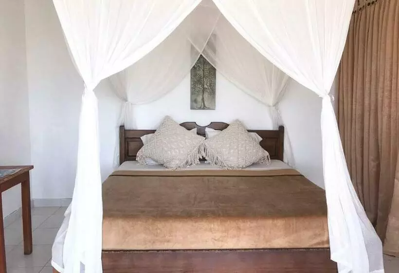 ユースホステル Pacific Inn Lembongan