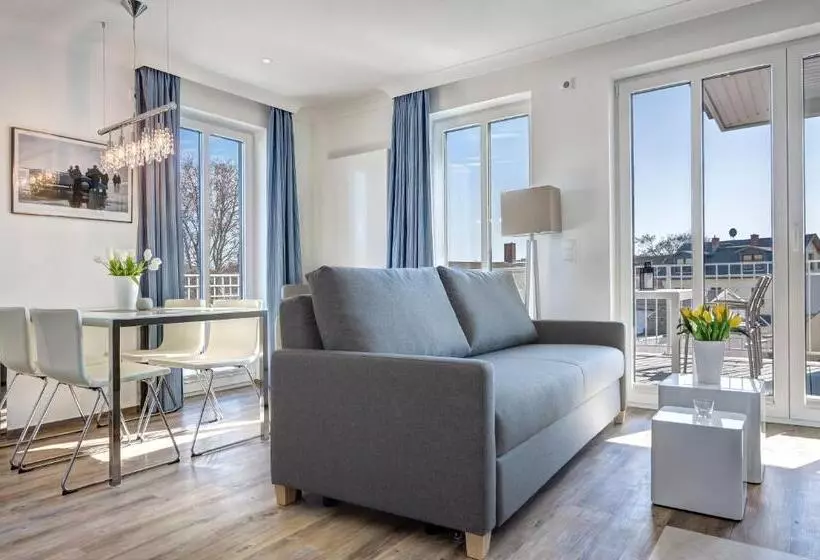 Aparthotel Villa Lea