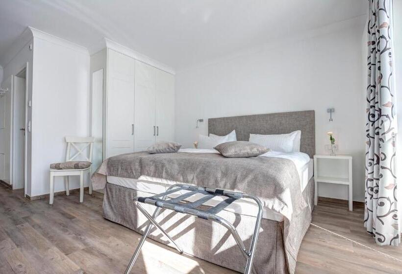 Aparthotel Villa Lea