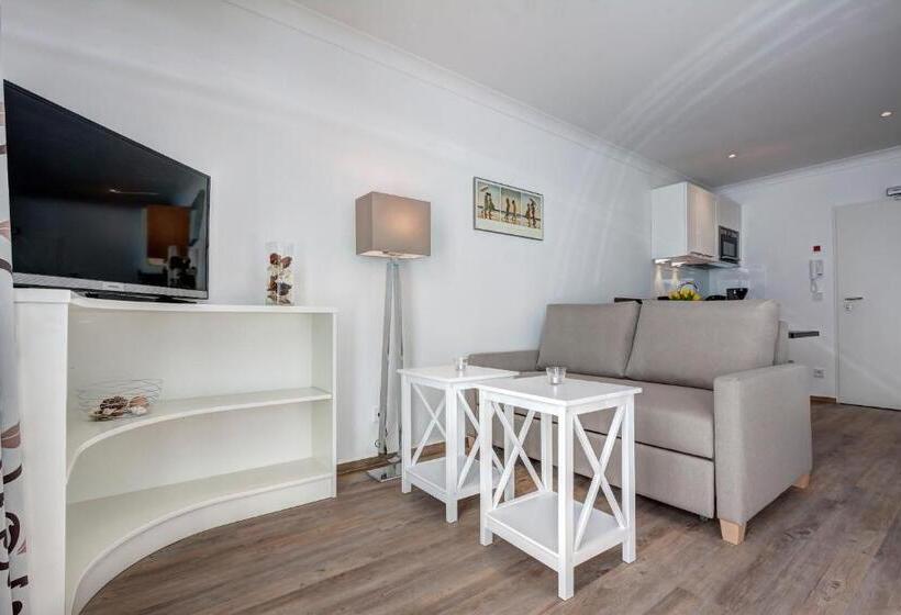 Aparthotel Villa Lea