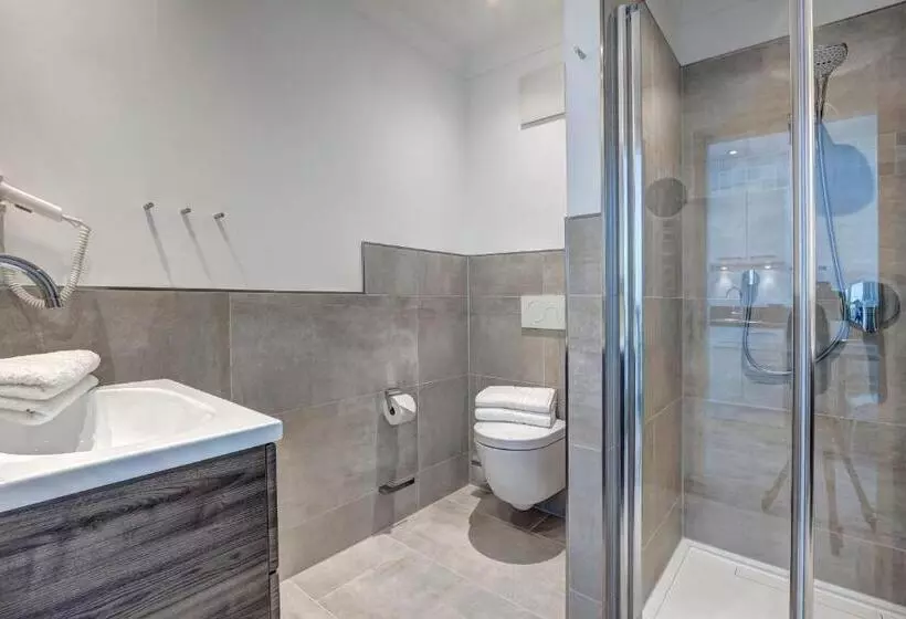 Aparthotel Villa Lea