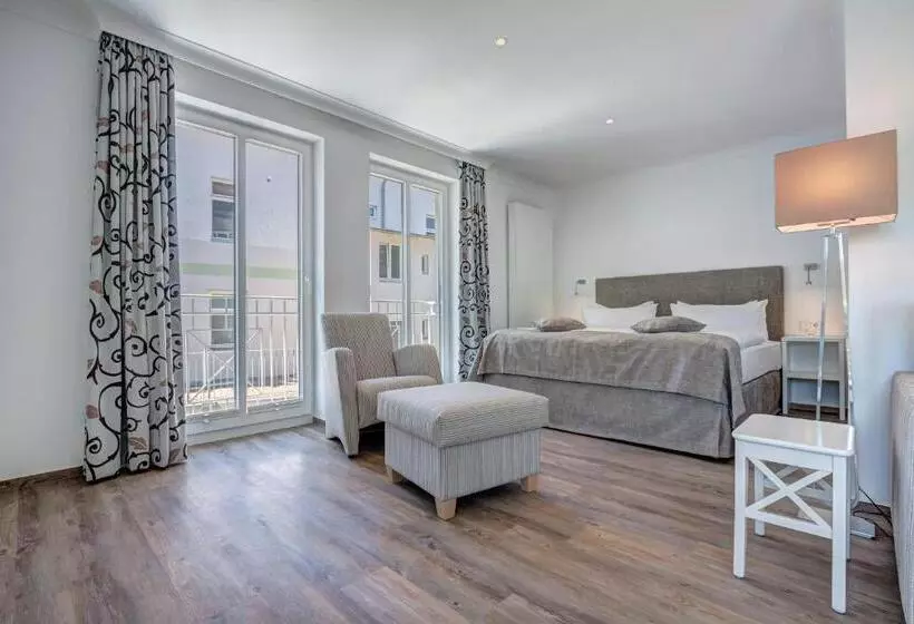 Aparthotel Villa Lea