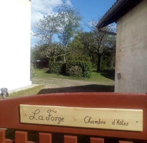 Bed and Breakfast La Forge