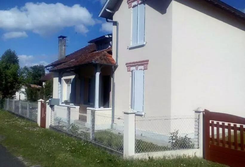 ベッドアンドブレックファースト La Forge