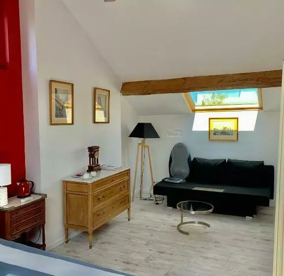 تختخواب و صبحانه La Gentilhommiere De Saumur