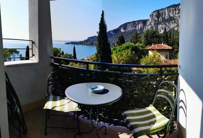 Garda Apartments In Euroresidence