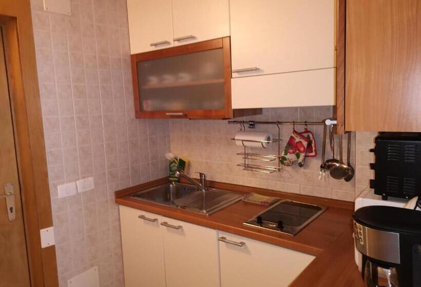 Garda Apartments In Euroresidence