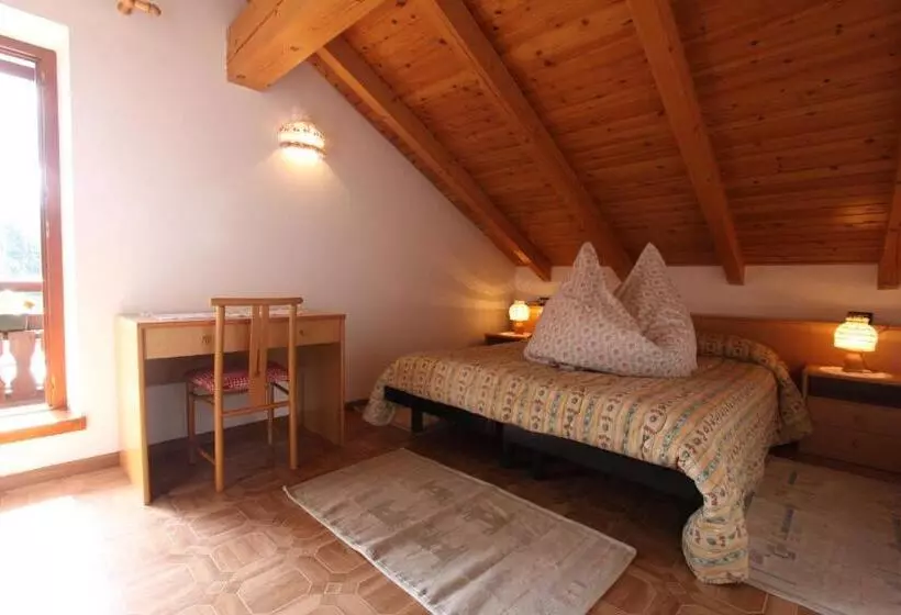 ホテル Agritur Chelodi
