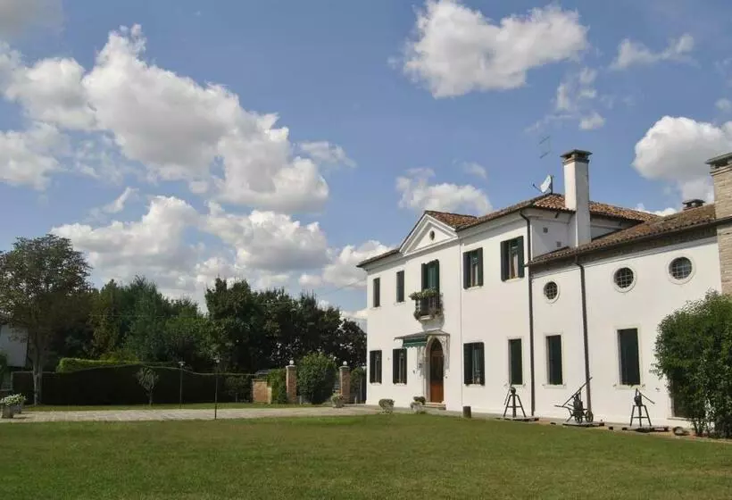 ホテル Agriturismo Villa Greggio