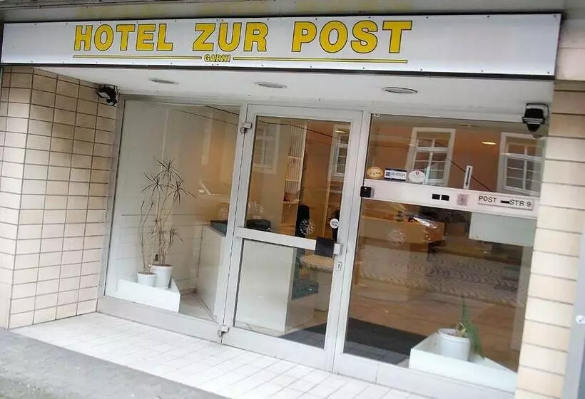 ホテル Zur Post