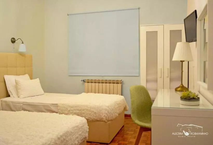 ペンション Alecrim Rosmaninho Guest House