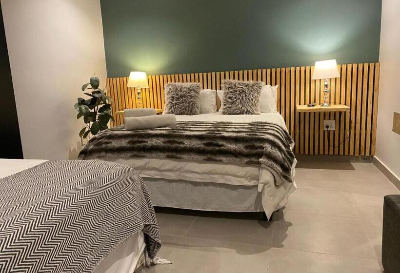 ペンション La Benroy