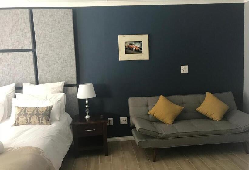 ペンション La Benroy