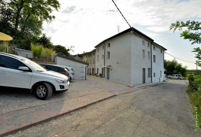 ペンション Spagnoi Rooms