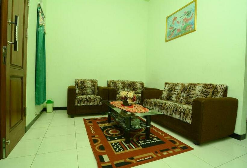 Пансион Villa Amanah