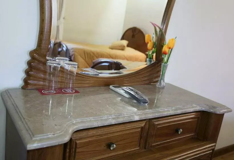 Retkeilymaja Colina Do Ave Alojamento Local