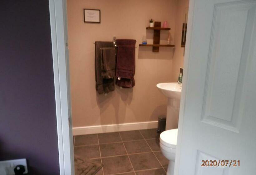 Bed and Breakfast Middle House