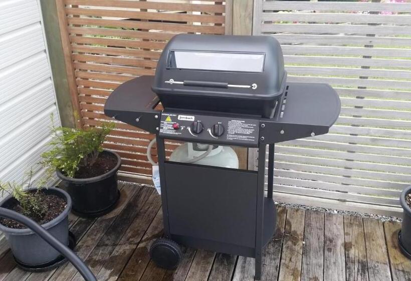 민박 Moe Marie Sleep Peacefully