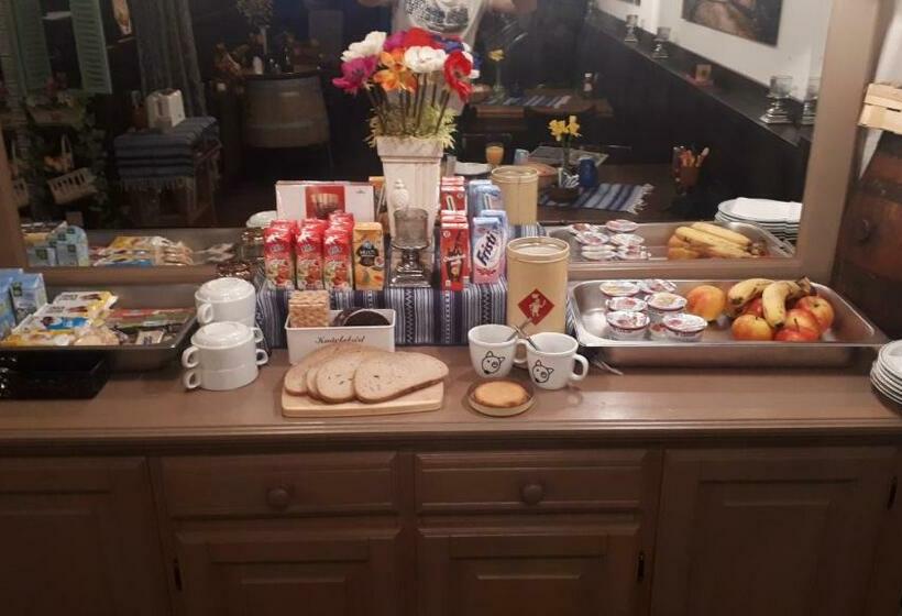 Bed and Breakfast Schuttershof Heerlen   Adults Only