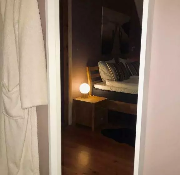 Aamiaismajoitus (B&B) Sjöborg Säng & Bassäng