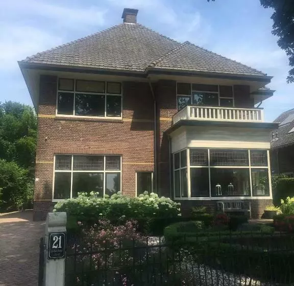 Aamiaismajoitus (B&B) T Heerenhuys