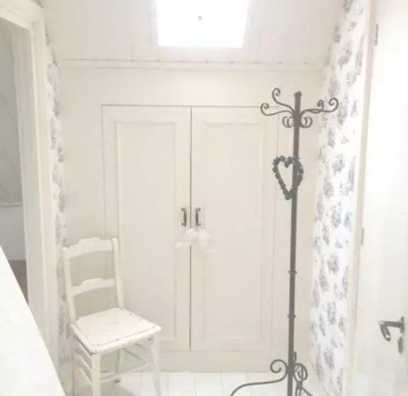 Aamiaismajoitus (B&B) T Heerenhuys