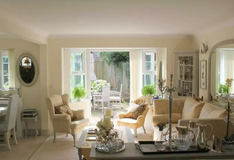 Harlequin B&b Ledbury