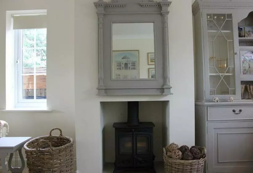 Harlequin B&b Ledbury