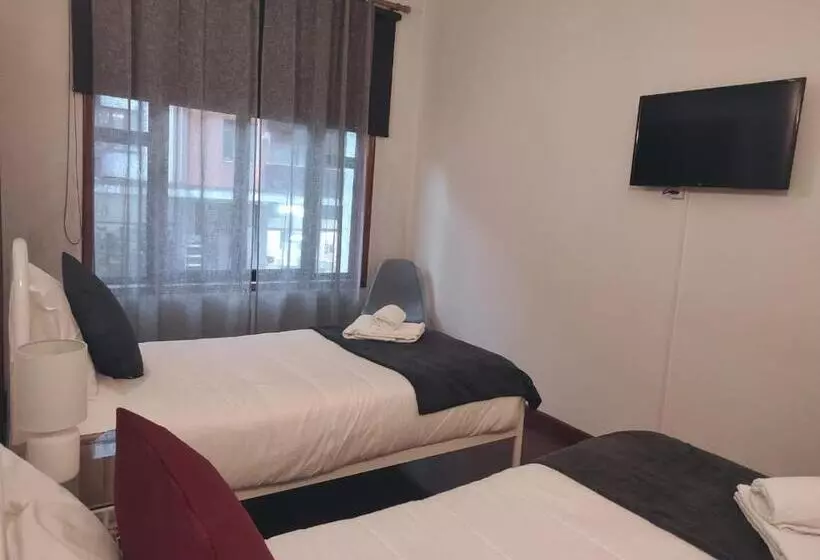 Hotelli Alojamento Local Tamega