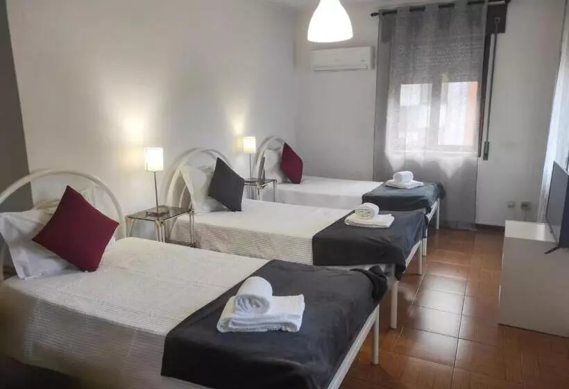 Hotelli Alojamento Local Tamega