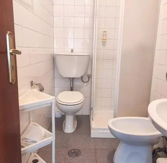 Hotelli Alojamento Local Tamega