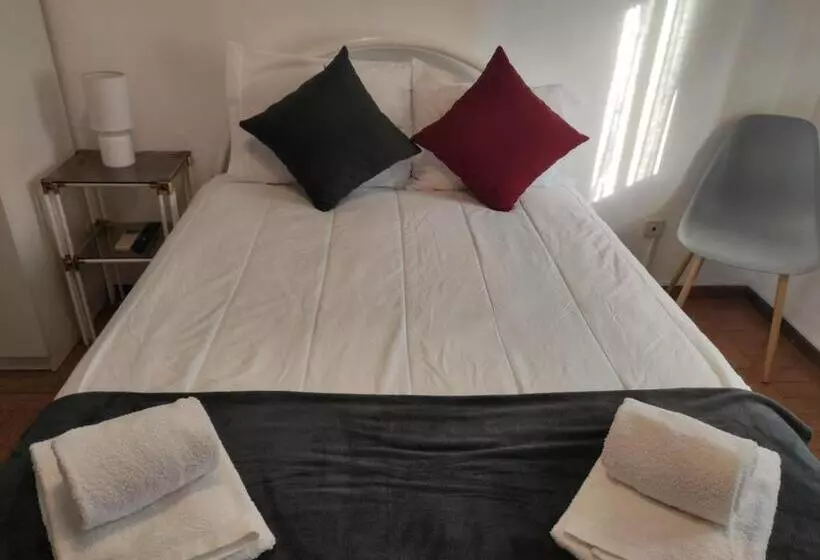 Hotelli Alojamento Local Tamega