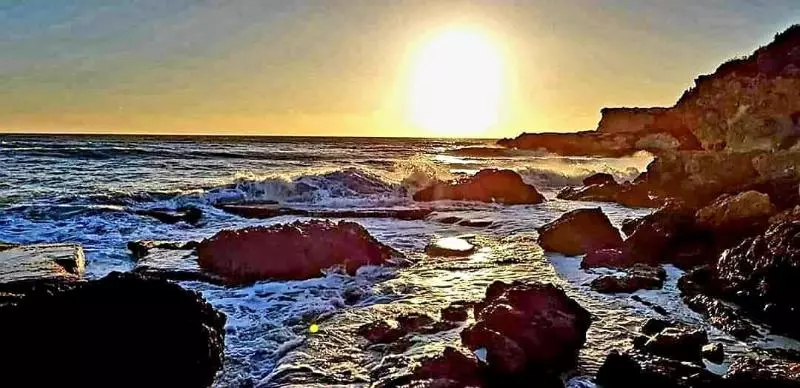 پانسیون Daphnae House