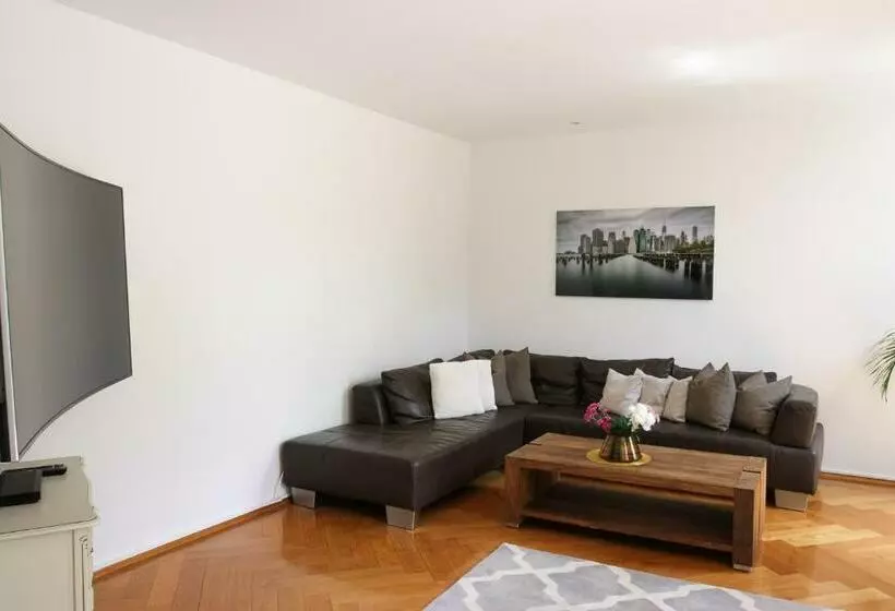 پانسیون Einzigartige Jugendstil Villa Im Herzen Von Kassel