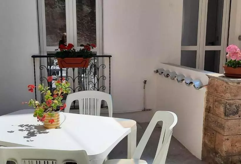 پانسیون La Llua Alghero