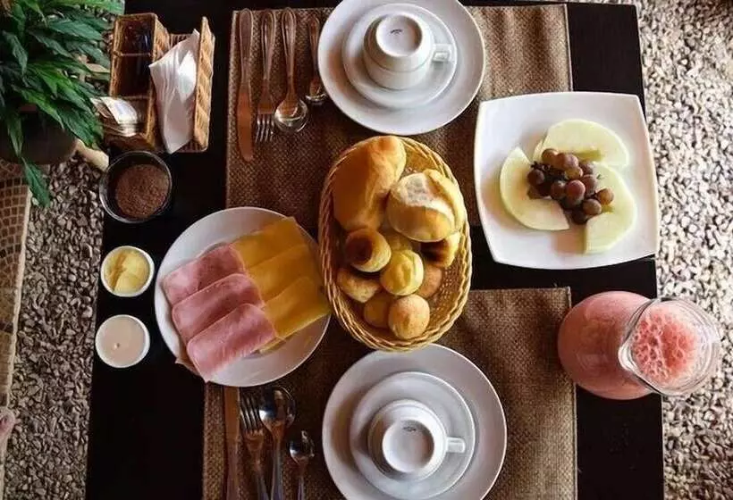 Majatalo Pousada Raizes