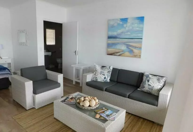 Majatalo Rivertides Self Catering Guest House