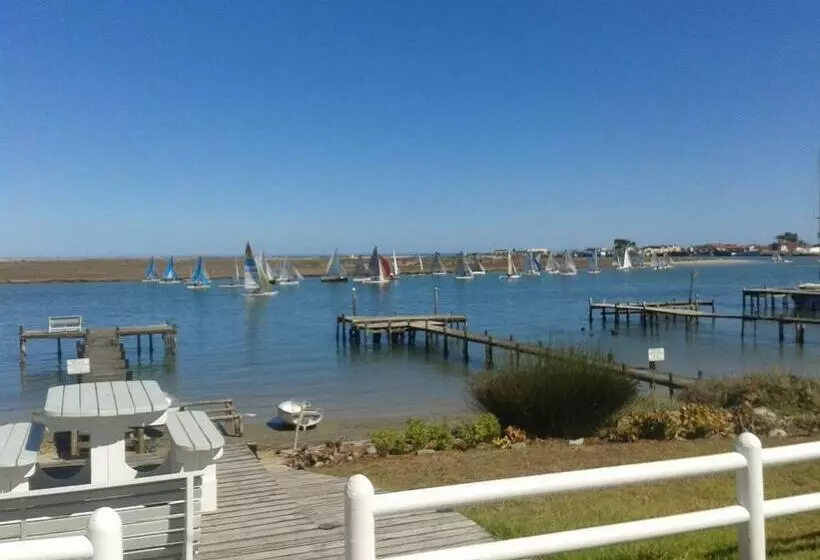 Majatalo Rivertides Self Catering Guest House