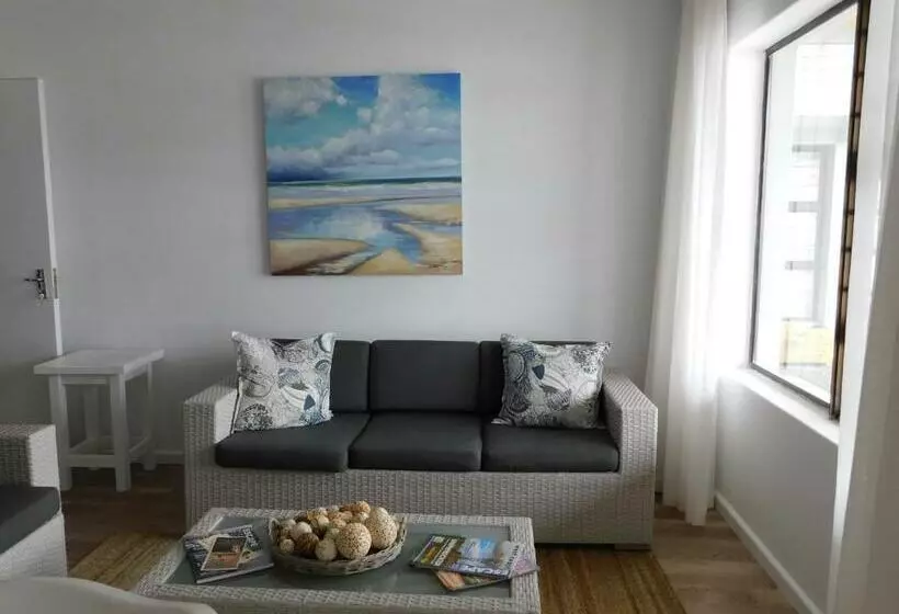 Majatalo Rivertides Self Catering Guest House