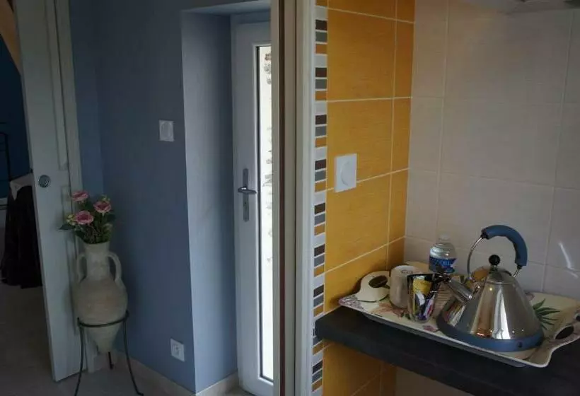 Aamiaismajoitus (B&B) La Chambre Du Harpiste