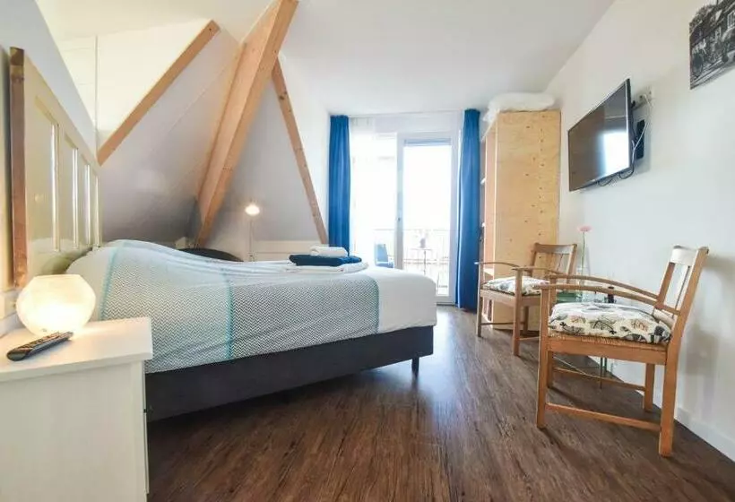 Aamiaismajoitus (B&B) Table D Hôte Teune & Janna