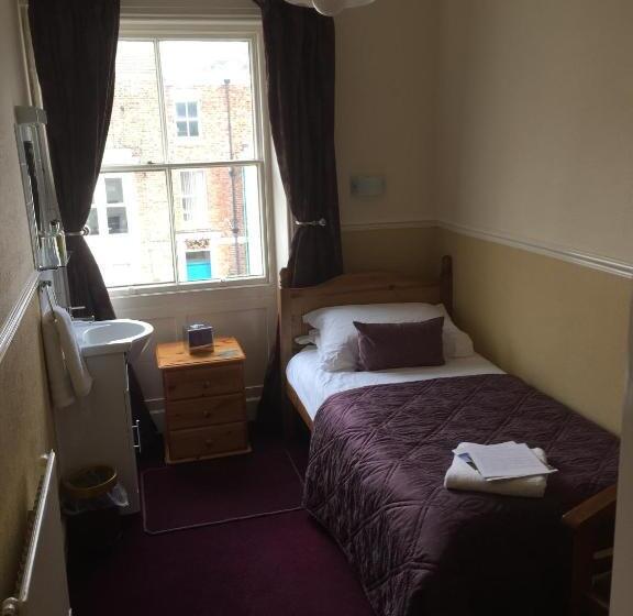 مبيت وإفطار The Arches Guest House