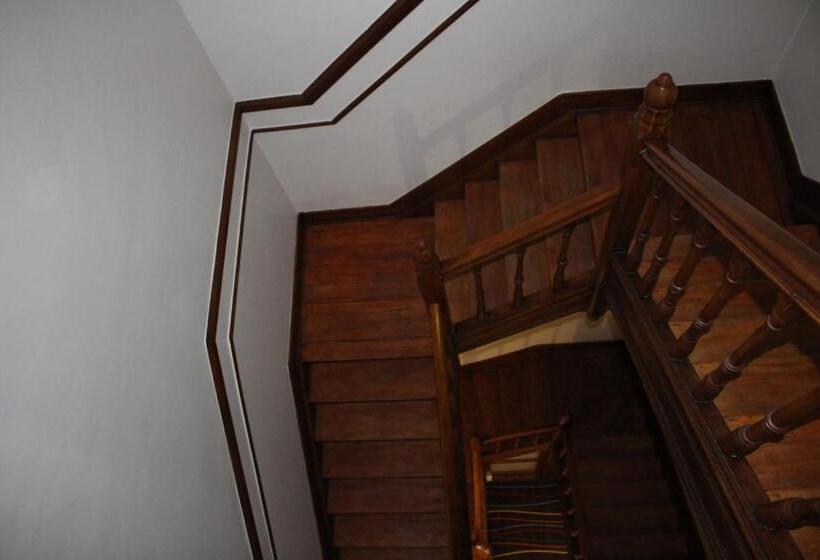 בית מלון כפרי Funkey