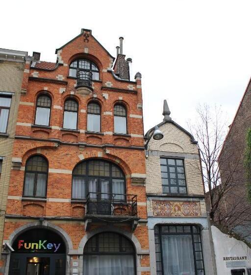 בית מלון כפרי Funkey