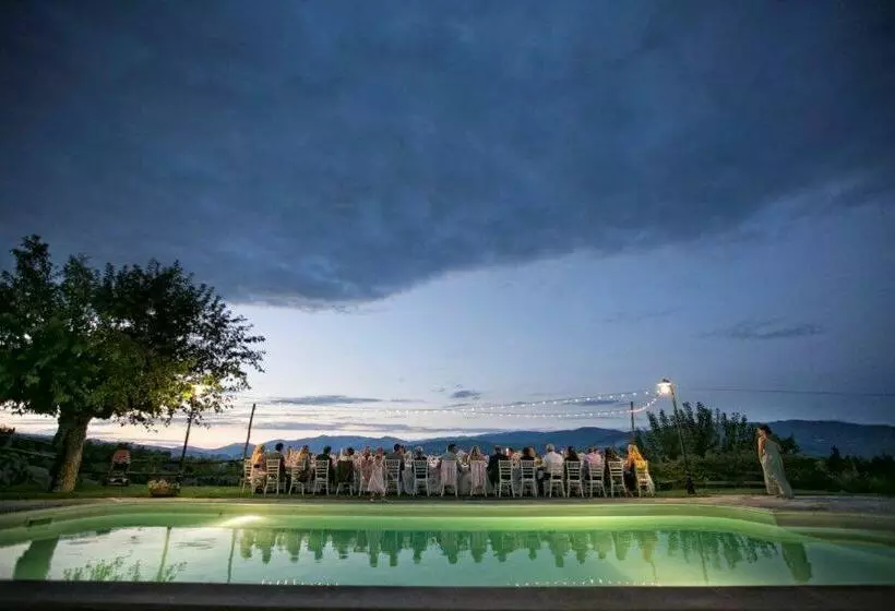 ホテル Agriturismo La Vecchia Quercia