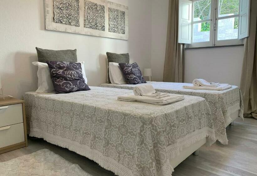 بنسيون Discovery Tavira