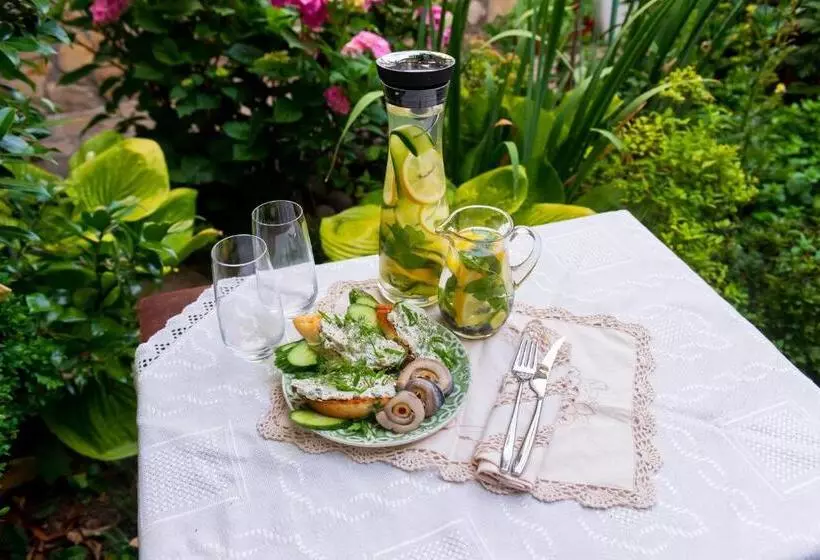 پانسیون Grancharova Guest House