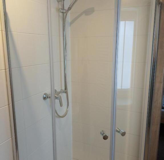 膳宿费 Penzion A Restaurace V Háji