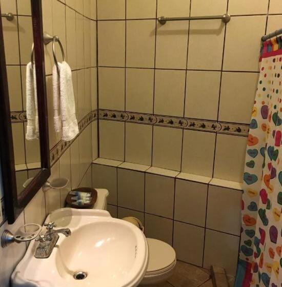 Panzió Posada Familiar El Dorado