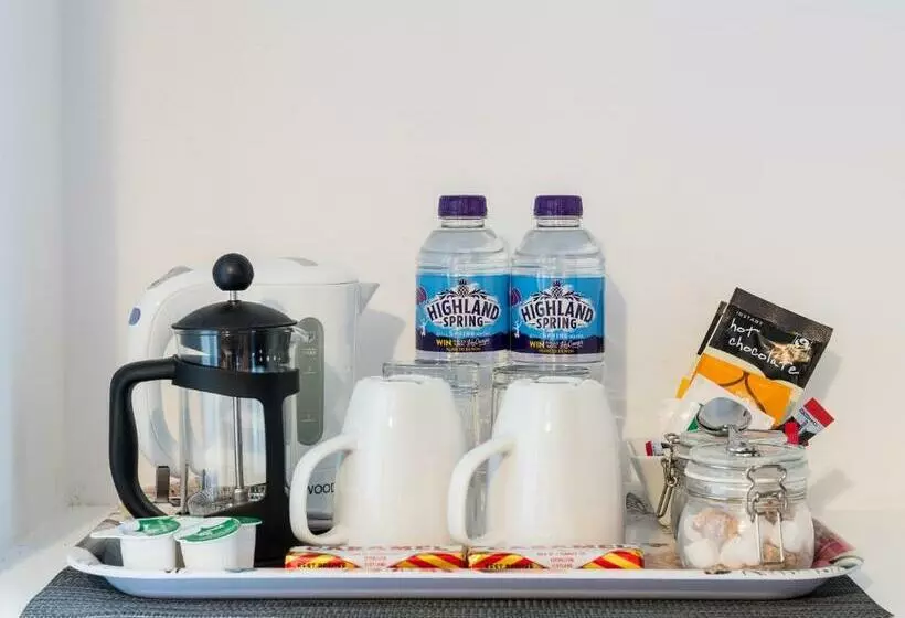 Majatalo The Birches